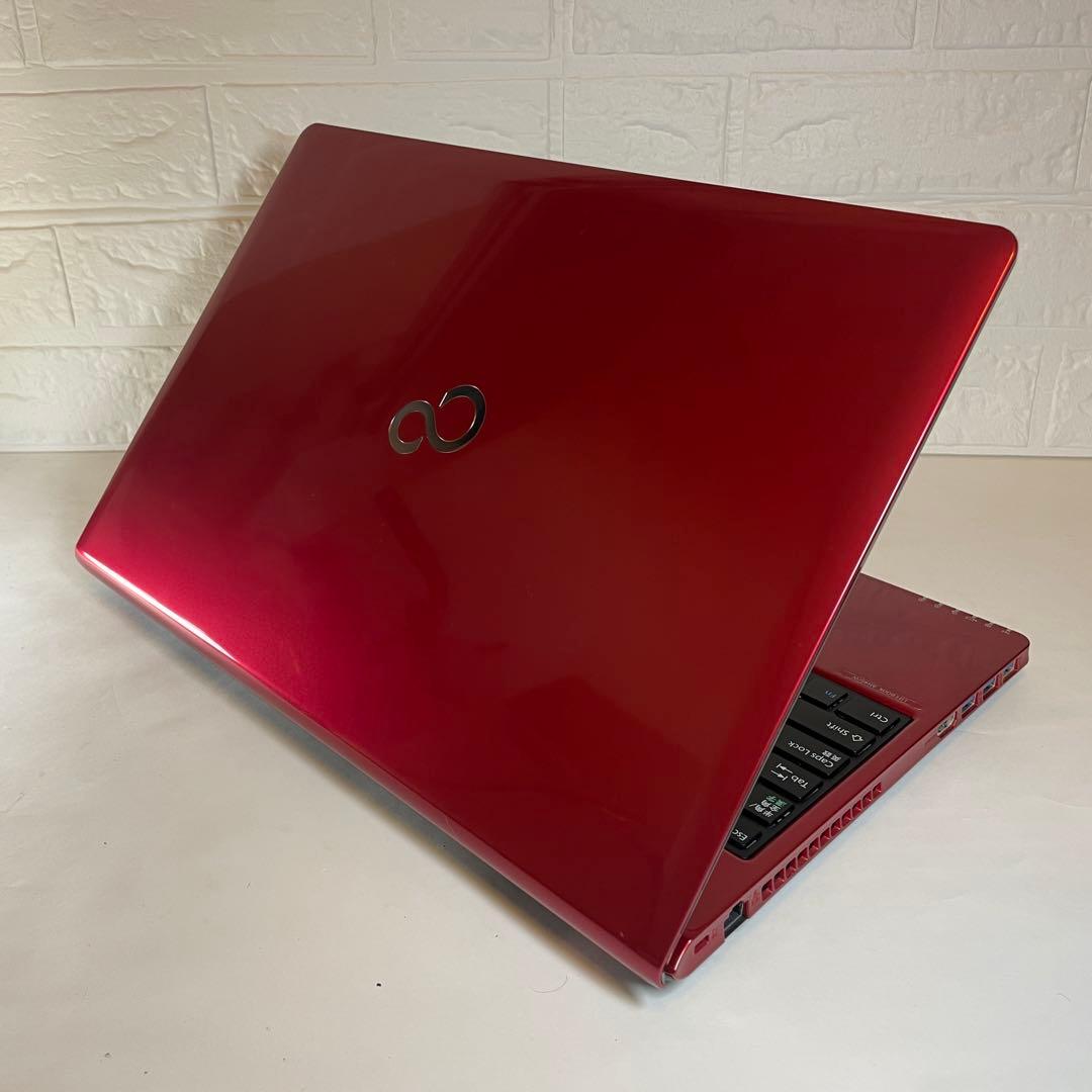 【美品】富士通☆LIFEBOOK☆レッド☆SSD256GB☆すぐ使える