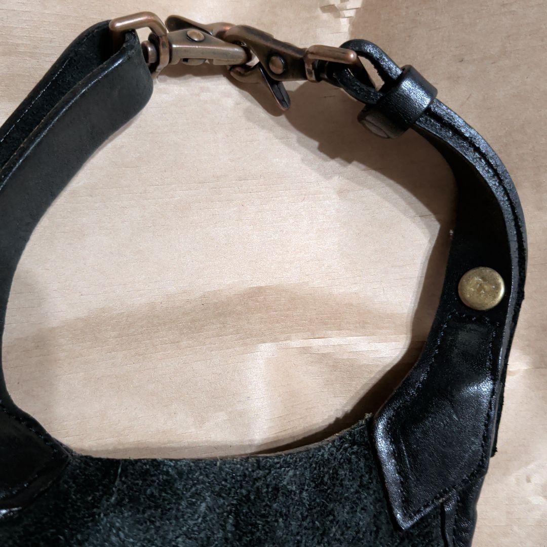 美品 イサムカタヤマ バックラッシュ ウエストポーチ タンニン製品染め 黒