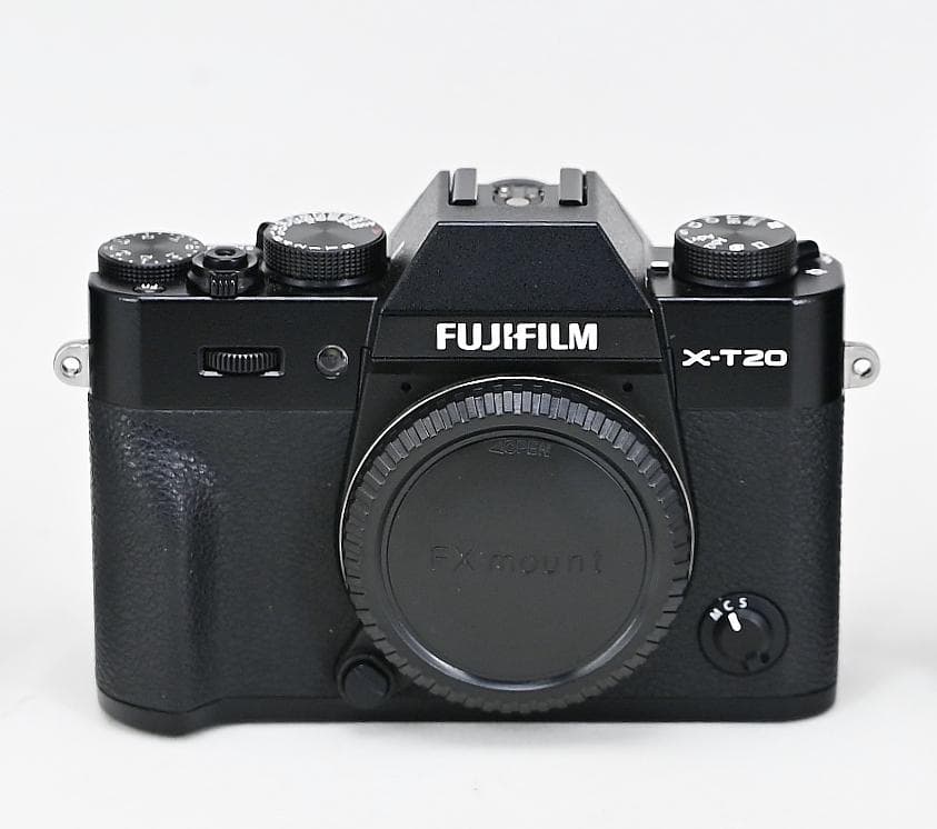 再値下げ フジフィルム FUJIFILM X-T20 レンズ２本　美品