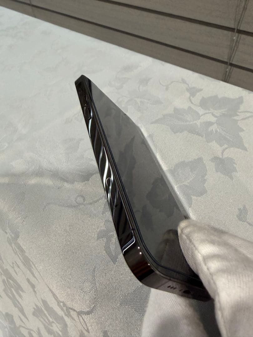 美品★iPhone12 Pro 256GB/simフリー