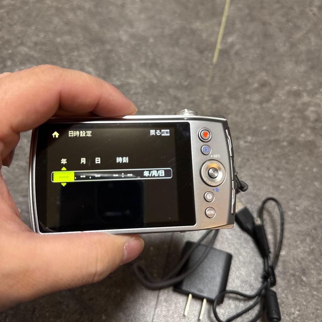 OLYMPUS デジカメ　VH-510