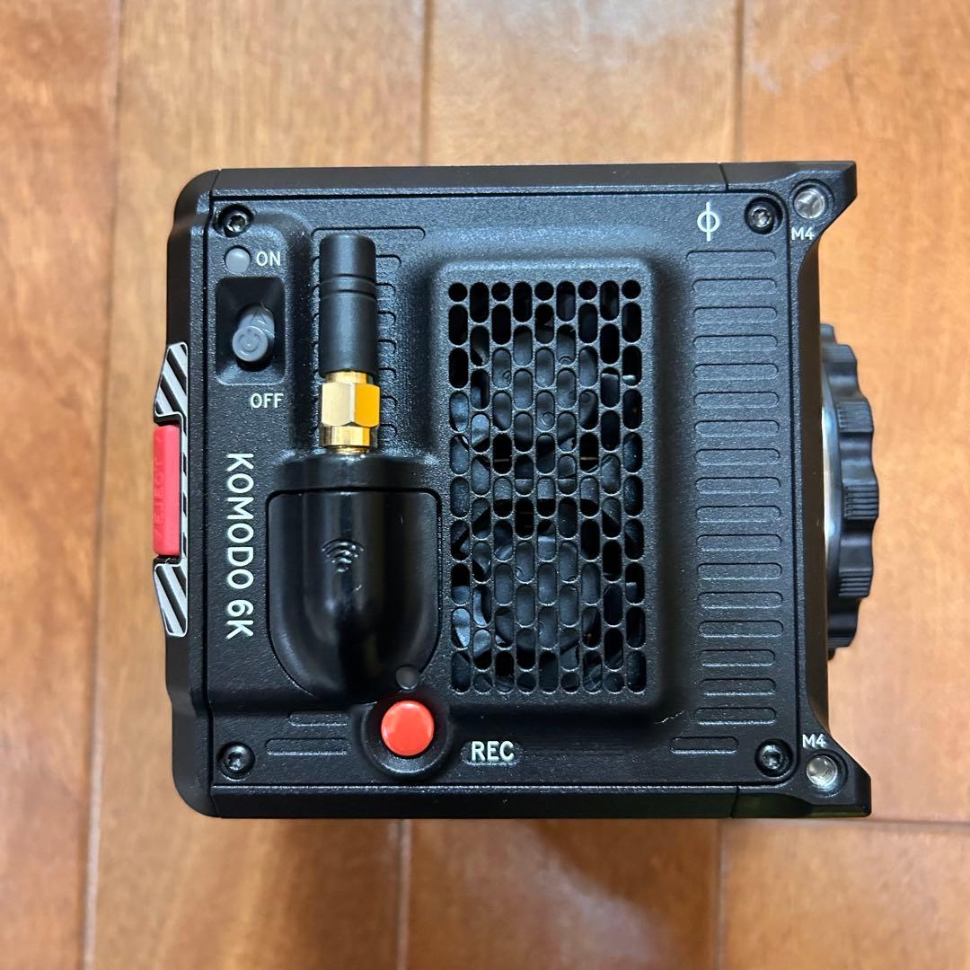 美品 RED KOMODO 6K 本体＋純正CFast512GB×3＋付属多数