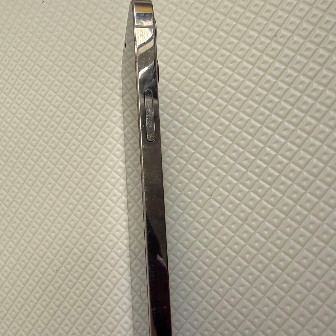 Apple iPhone 12 128GB シルバー