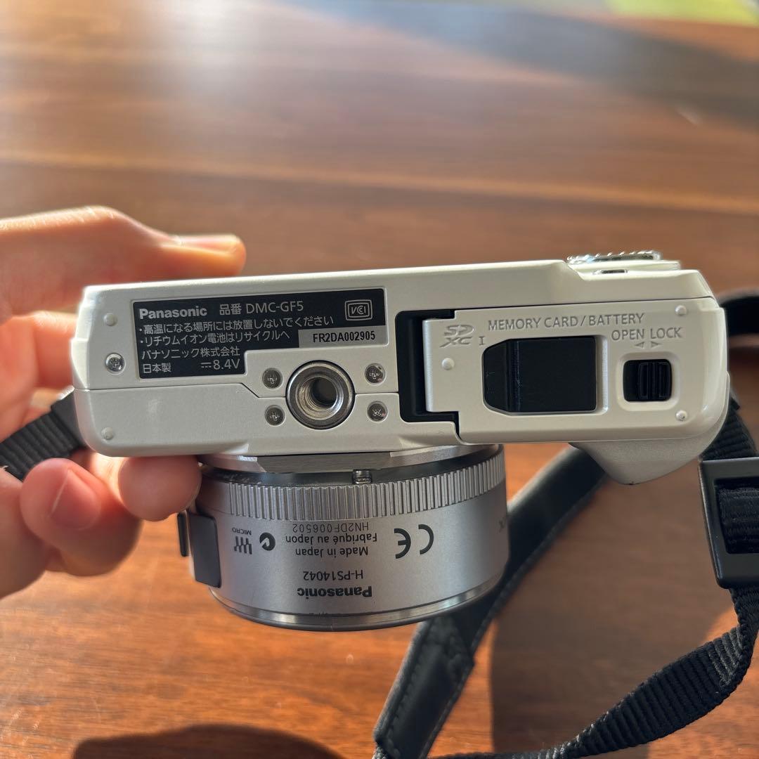 LUMIX GF5 ミラーレスカメラ