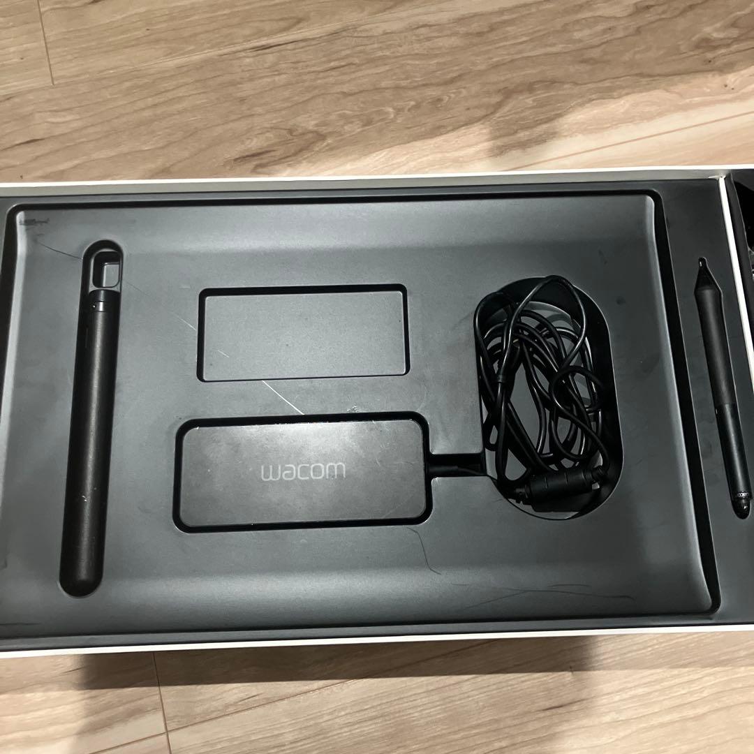 【箱あり】Wacom MobileStudioPro 16 i7 512GB