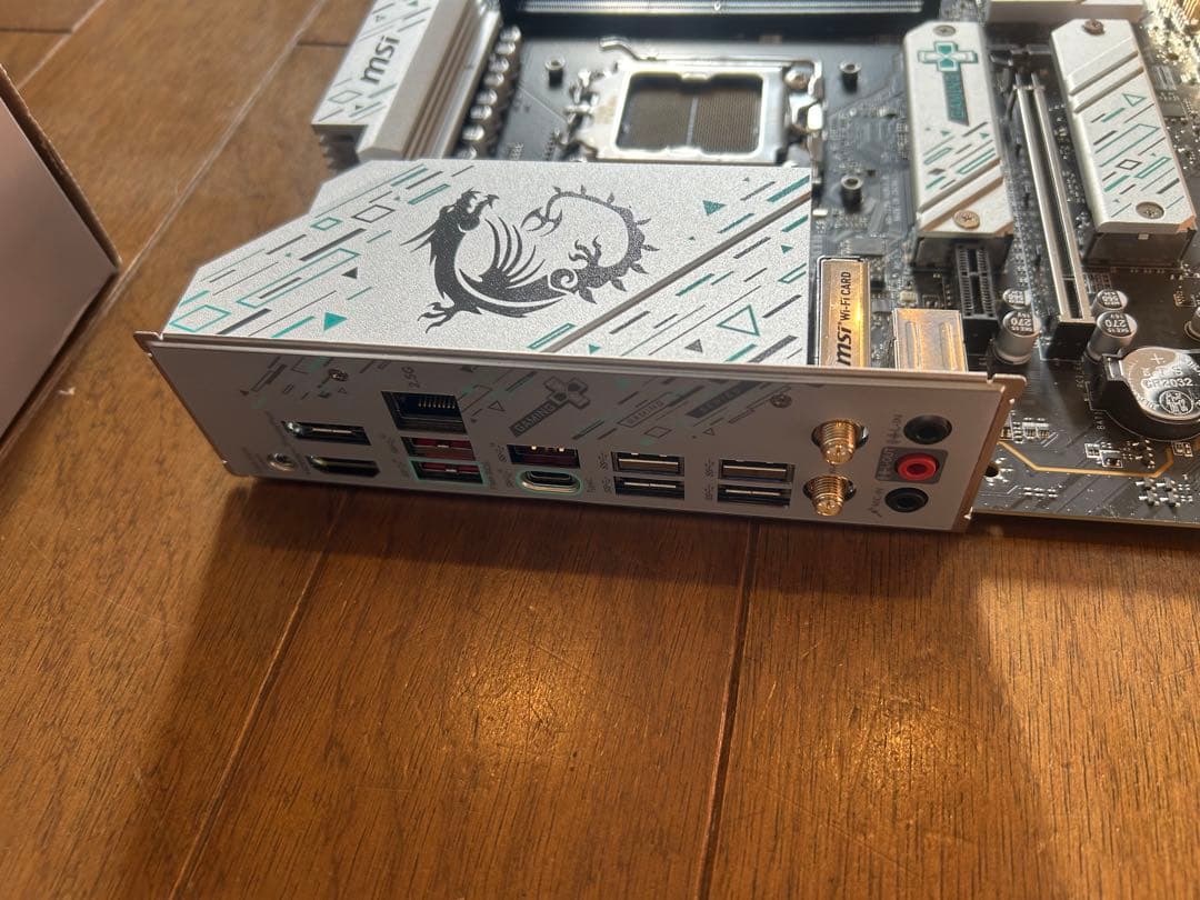 マザーボード MSI B650M GAMING PLUS WIFI