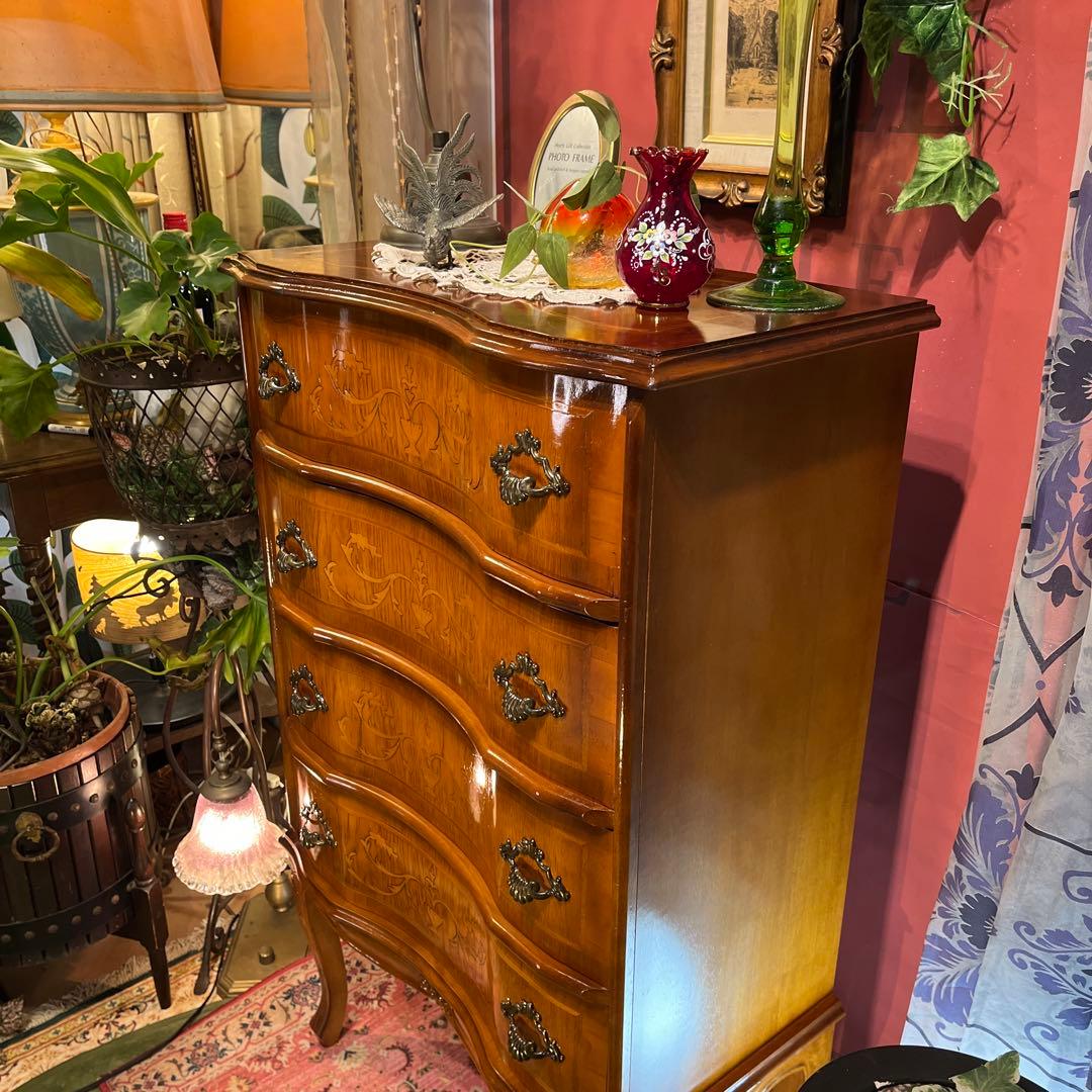 Sale 美品　コンパクトサイズ　アンティーク 象嵌　猫脚　４DRキャビネット