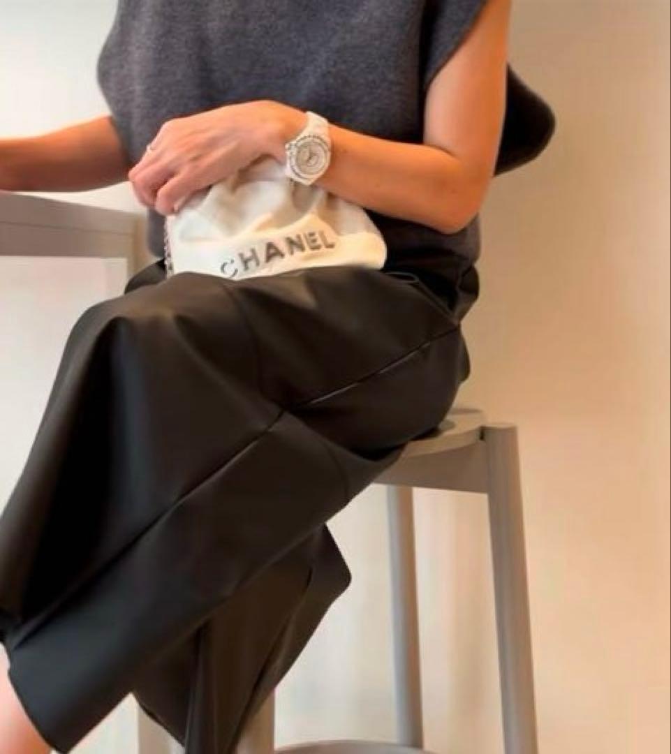 【値下げ】Heve ラバーパンツ ブラック 38サイズ