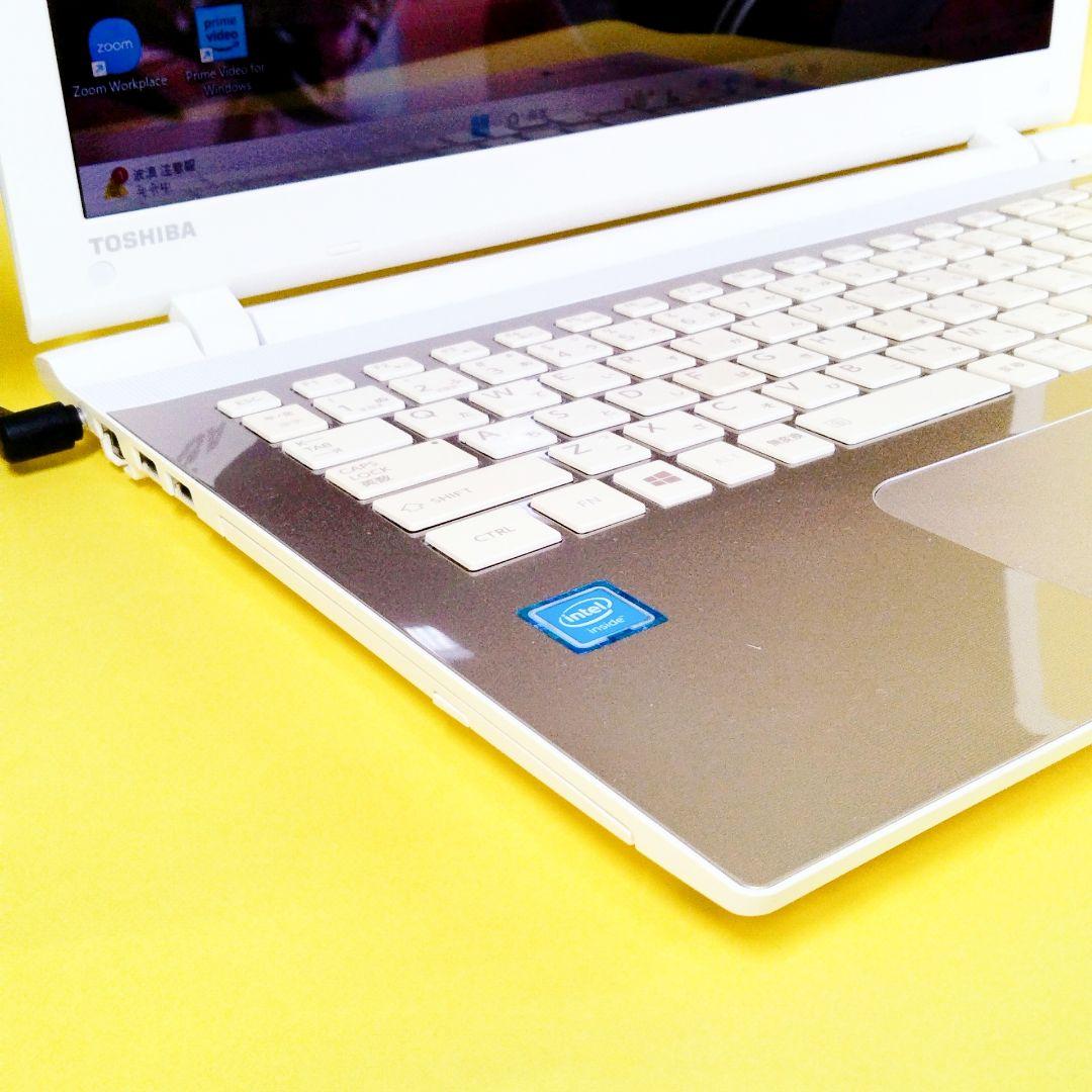すぐ使える♪薄型✨サテンゴールドノートパソコン カメラ付き　初心者におすすめ✨