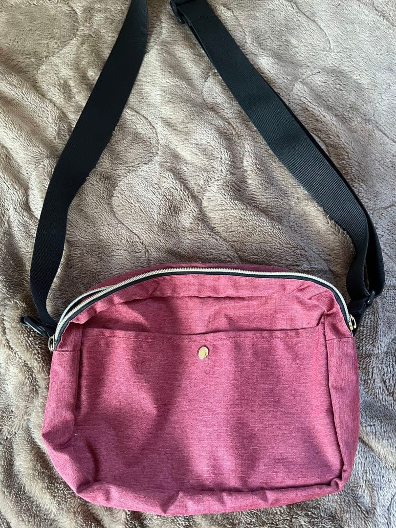 ballaholicショルダーバッグ