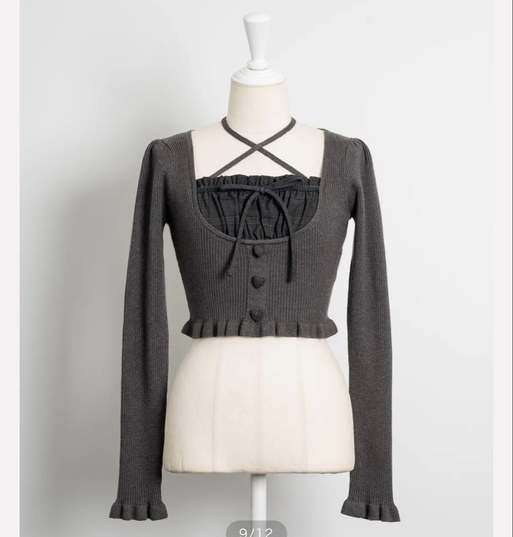 pium ヨーク切替ハートボタン長袖ニット チャコール