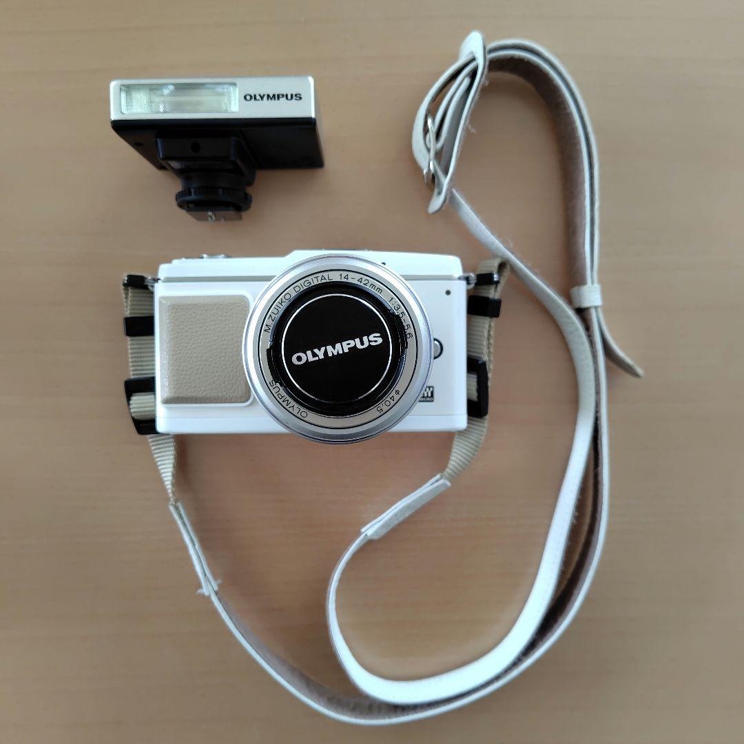 デジタルカメラ OLYMPUS PEN E-P1