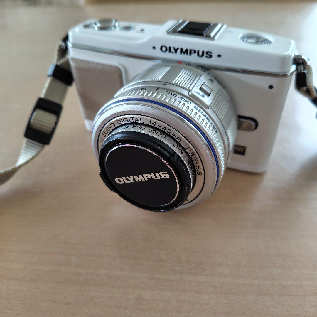 デジタルカメラ OLYMPUS PEN E-P1