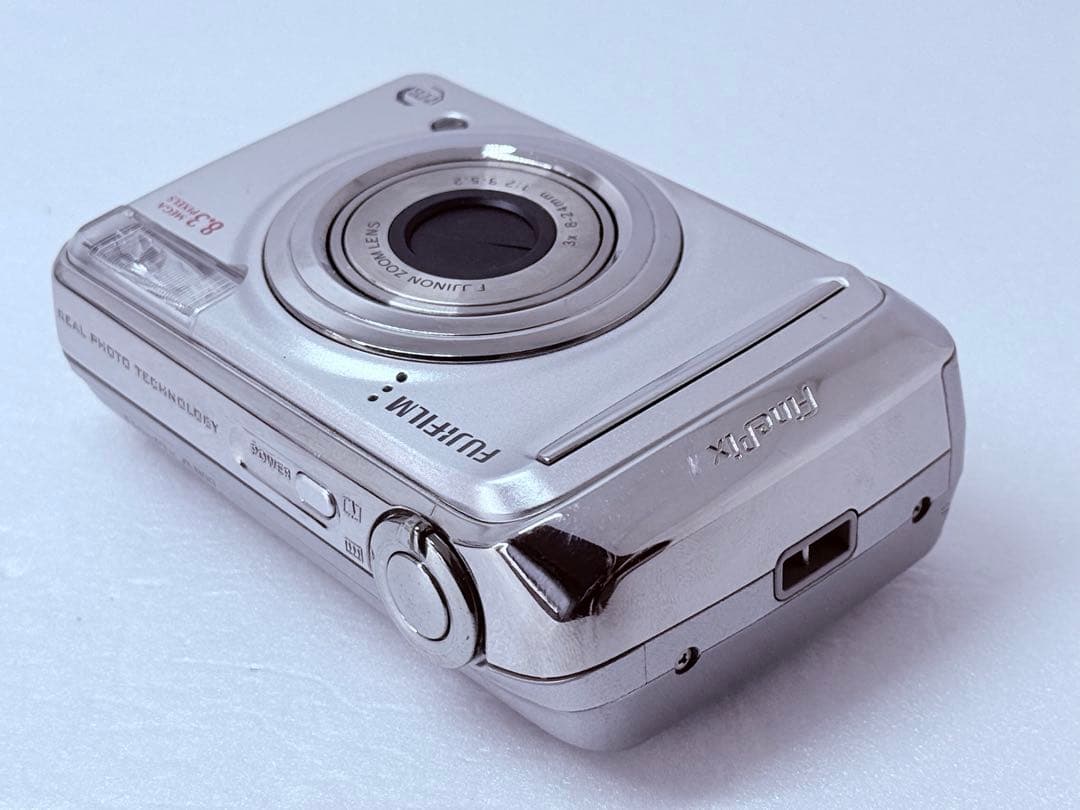 Fujifilm finepix A800 動作確認済 コンデジ 単3電池駆動
