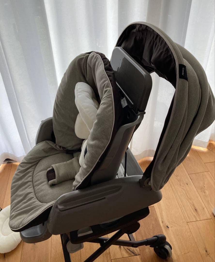 kei　Combi ネムリラ BEDI おやすみドーム　エッグショック