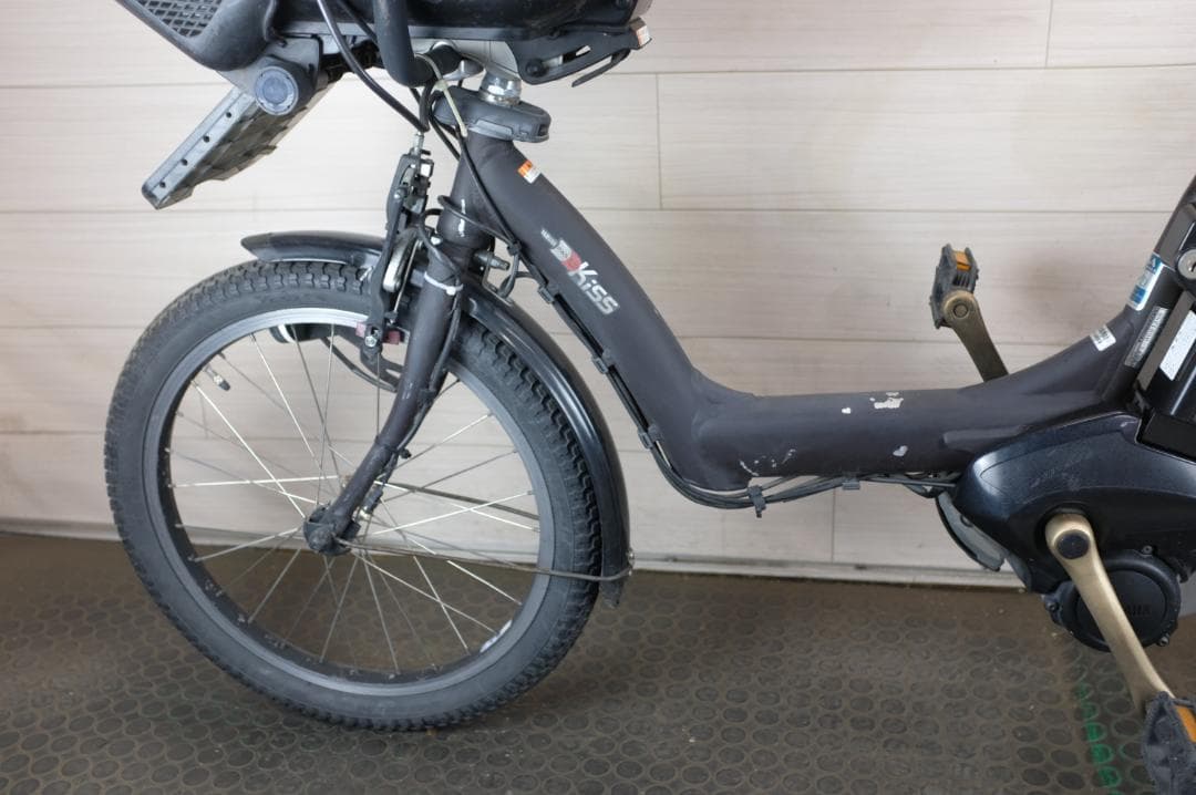 ⋆*⋆様 電動自転車 ヤマハPAS　KISS　20インチ　3段　8.7Ah充電器