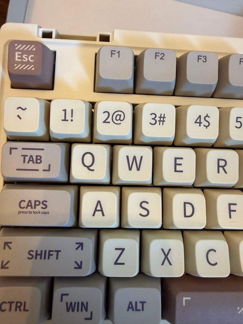 【極美】EPOMAKER RT100 (Sea Salt Silent) 英語