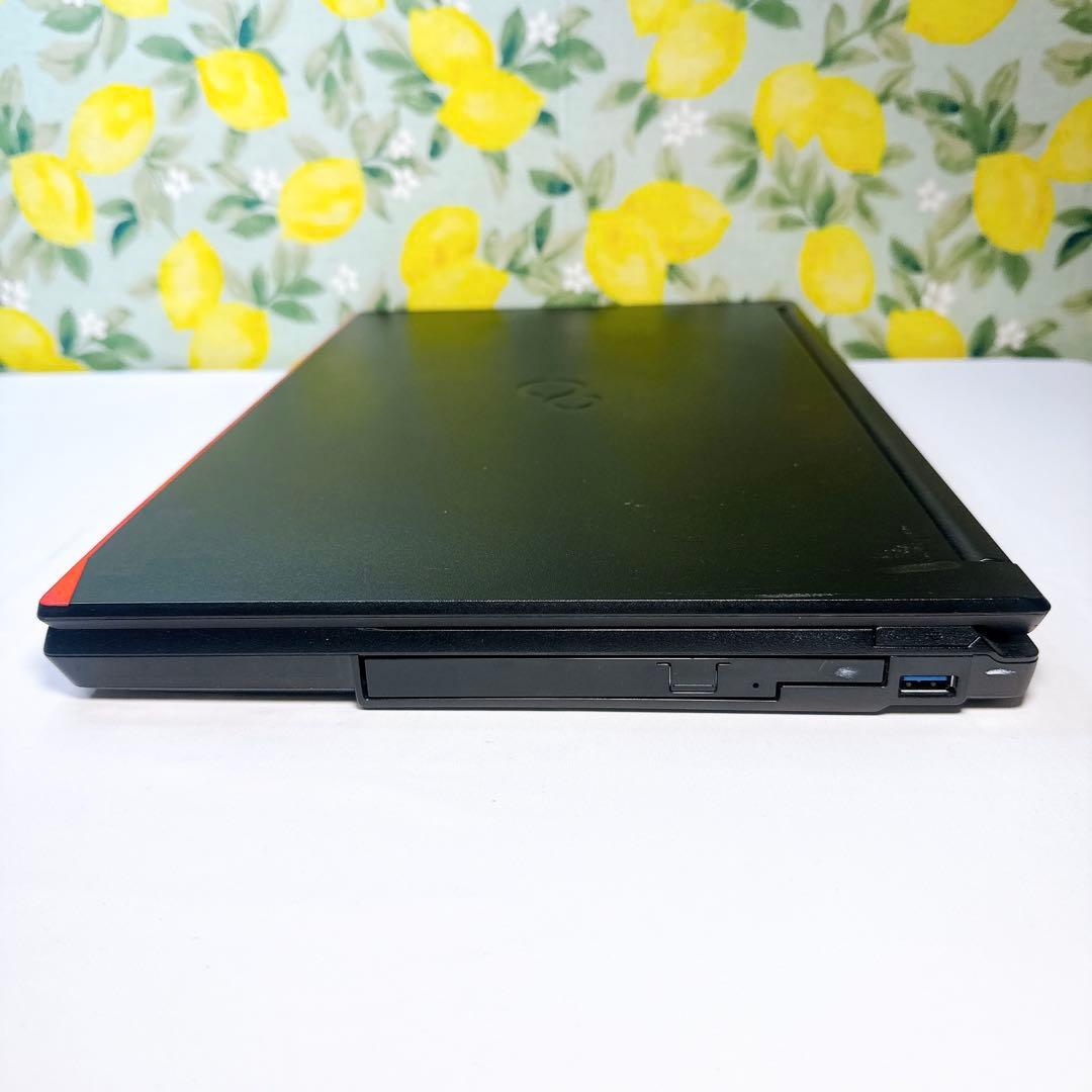 高年式でこの破格❣️高速SSD❤️最新Windows11❤️動画編集や在宅ワーク用に❤️