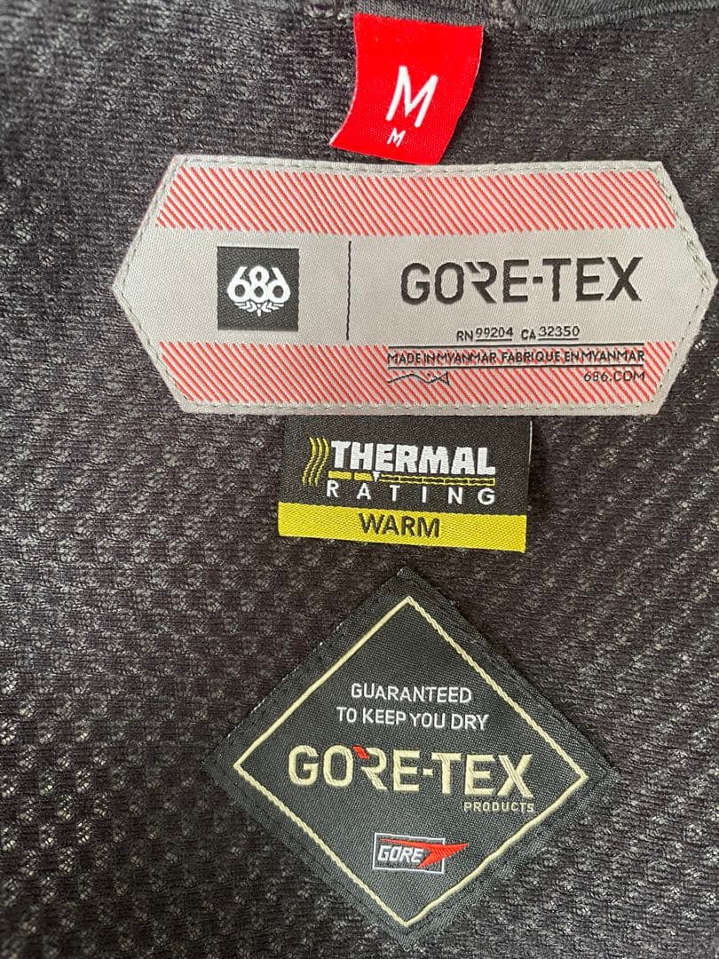 686 GORE-TEX GT ジャケット 22-23 Mサイズ 10回程度使用