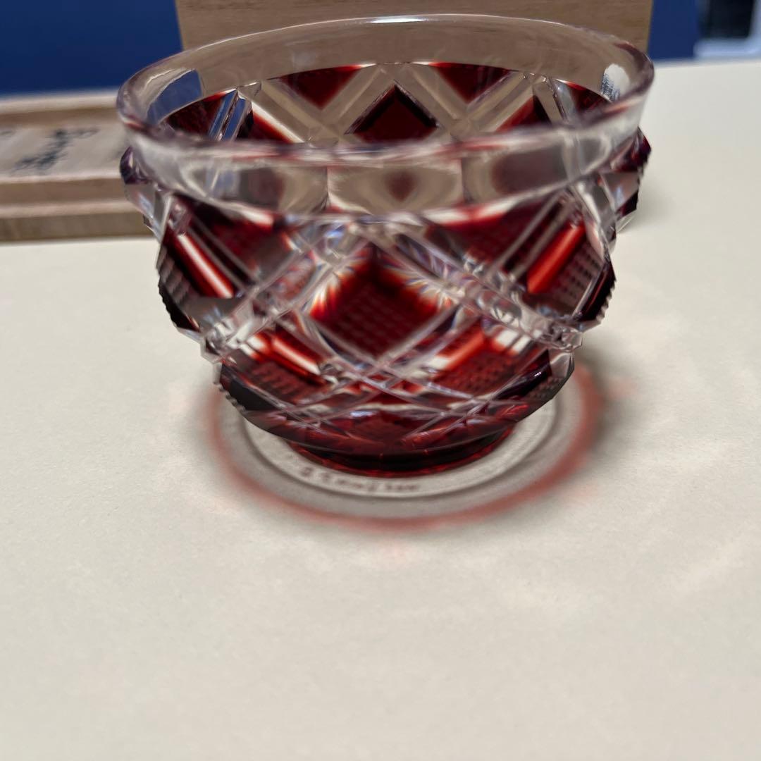 値下げ‼️【未使用】尚古集成館監修、薩摩切子猪口、刻印入り、人気の紅