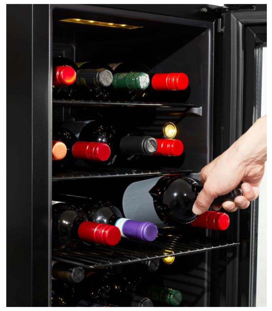 ワインセラー　訳あり品新品　37本入り