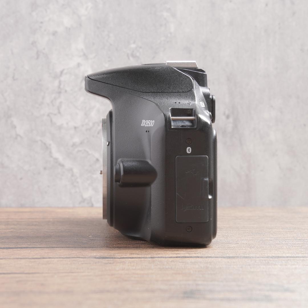 ✨美品一眼レフ✨Wi-Fi搭載✨初心者にオススメ✨Nikon D3500　851