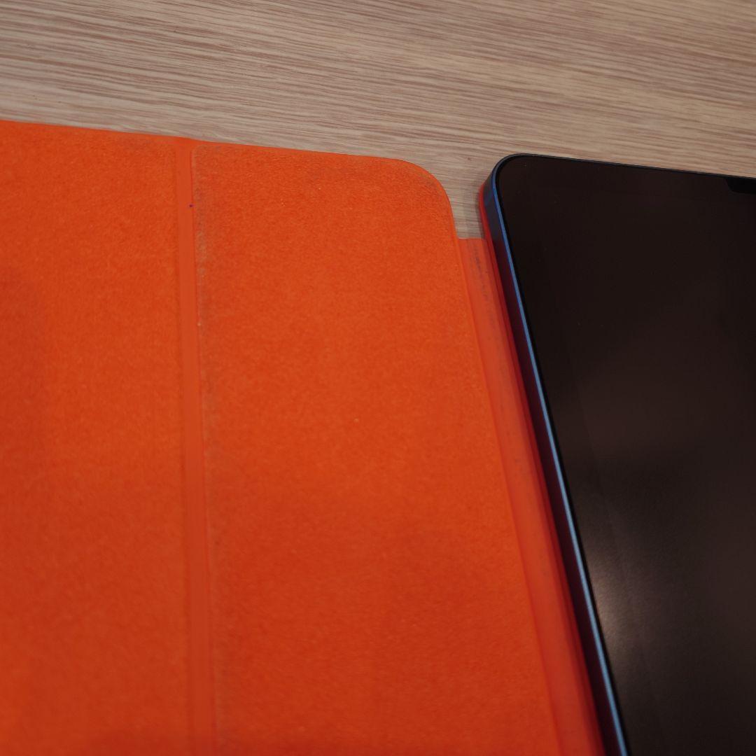 iPad Air第五世代ブルー64GB セルラー 美品純正ケース付き apple