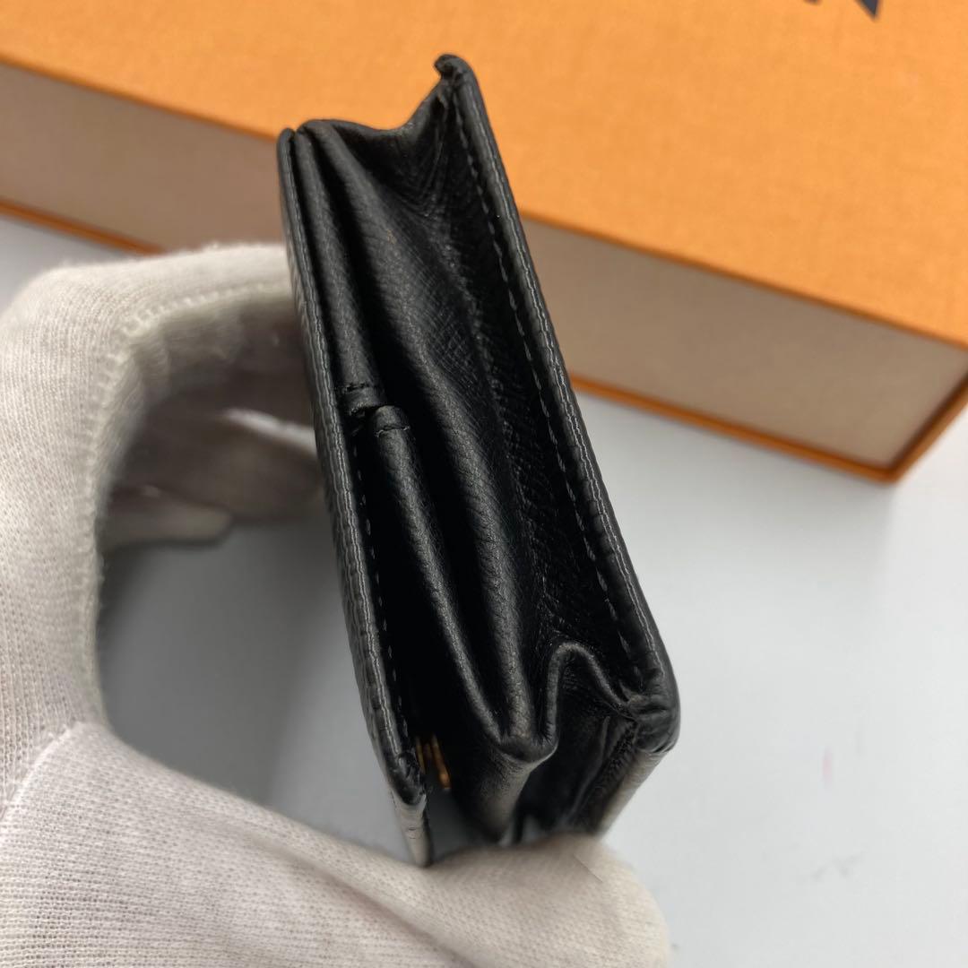 ！美品！　ルイヴィトン　ケース　エピ　ブラック　63A