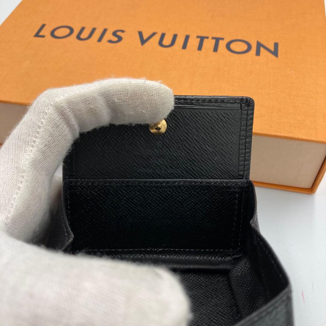 ！美品！　ルイヴィトン　ケース　エピ　ブラック　63A