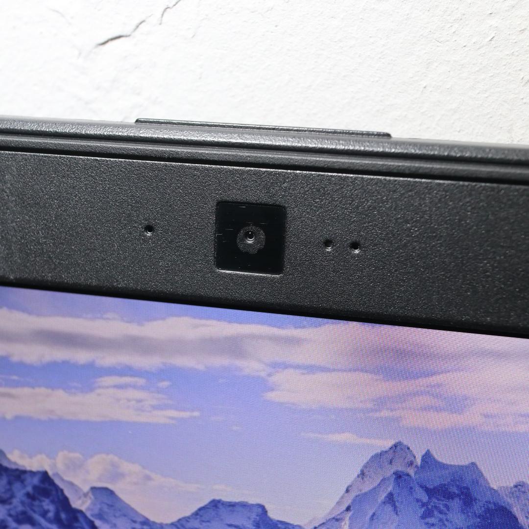 Win11超高品質WS！8世代Corei5/メ16G/ダブルSSD/Quadro