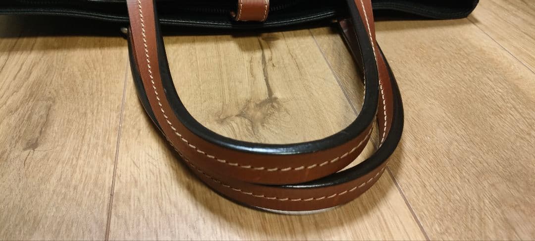 Daniel & Bob 黒 レザートートバッグ