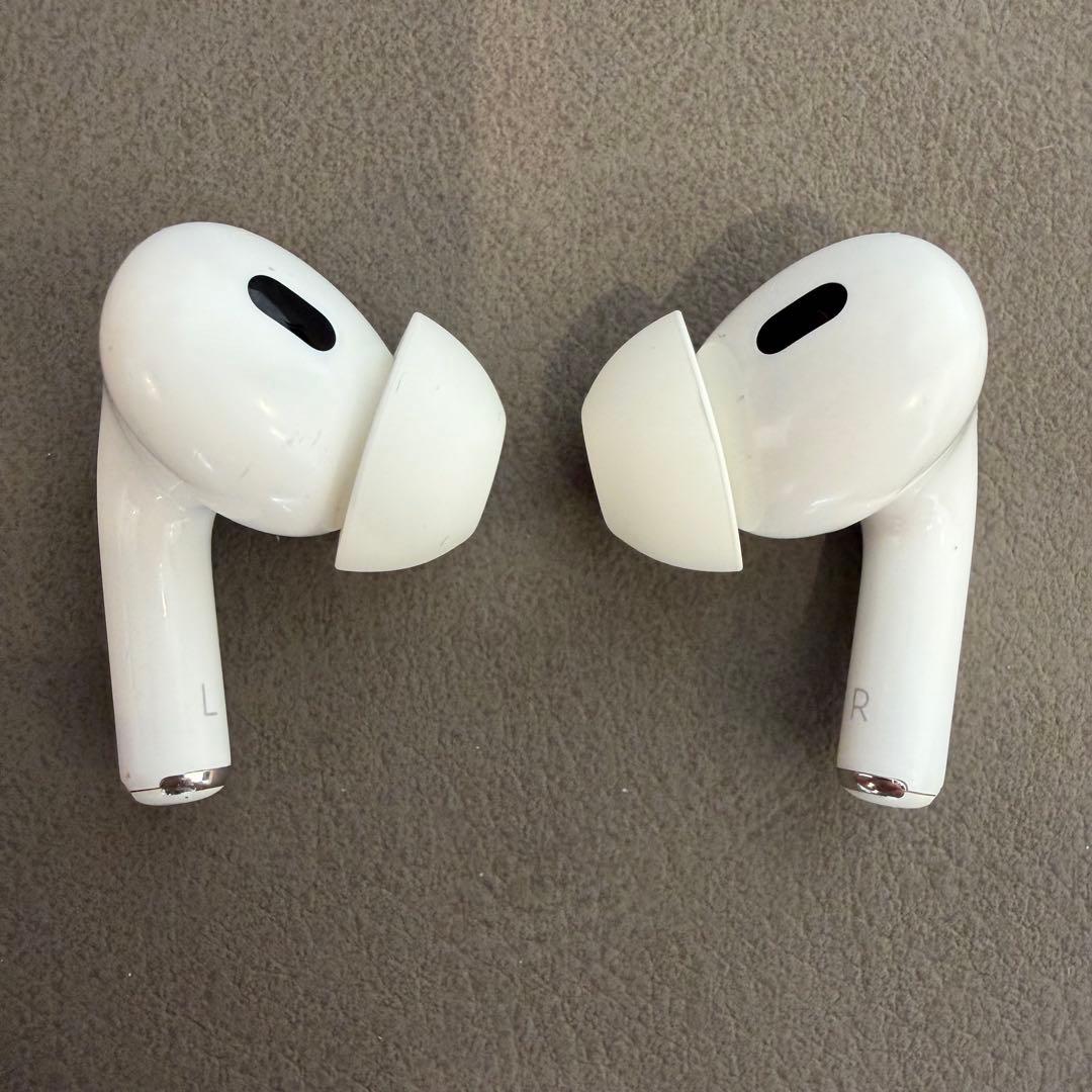 Apple AirPods Pro 第2世代 Lightning充電ケース付き