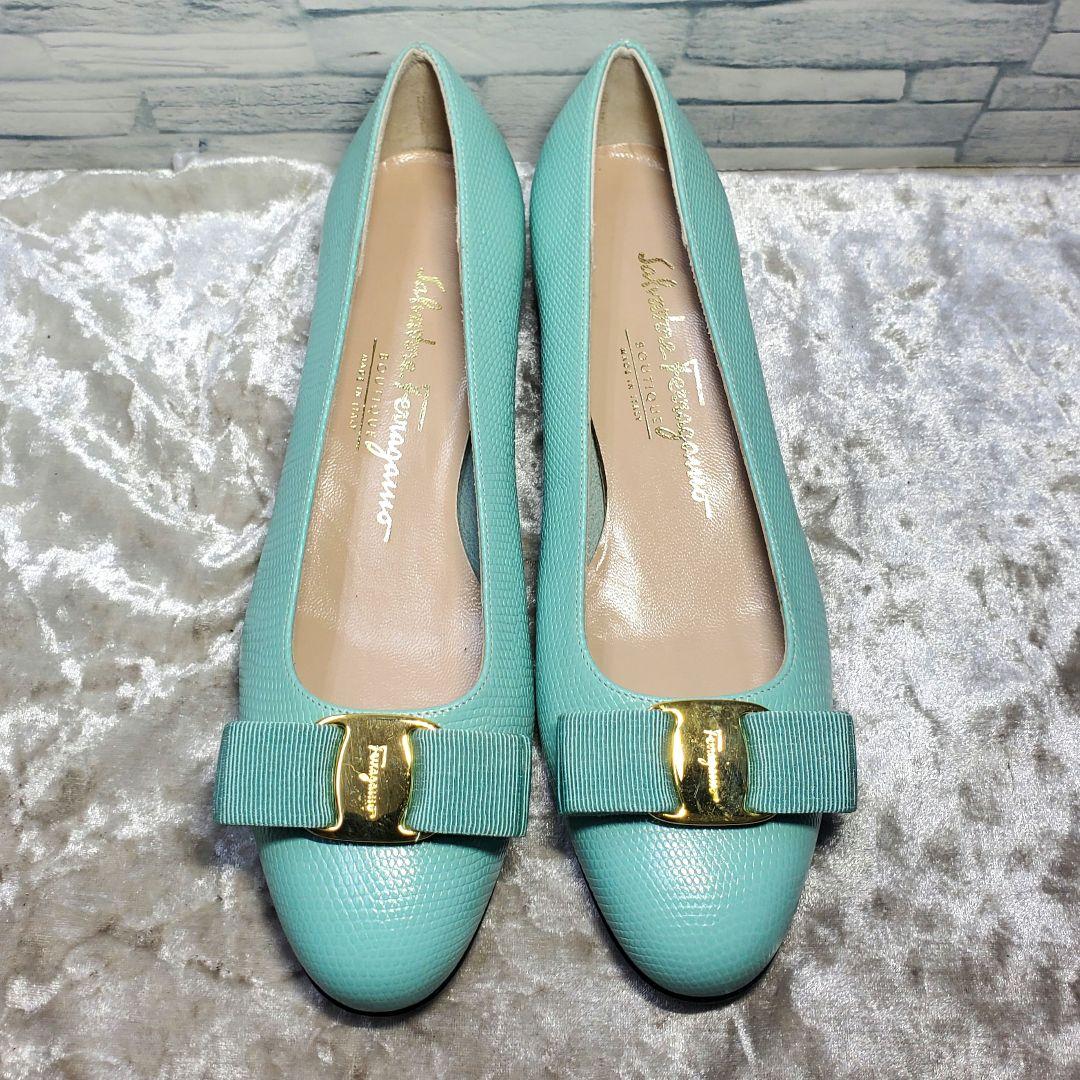 【ワケ有未使用級】サルヴァトーレフェラガモ 23.5cm パンプス ヴァラ 6D