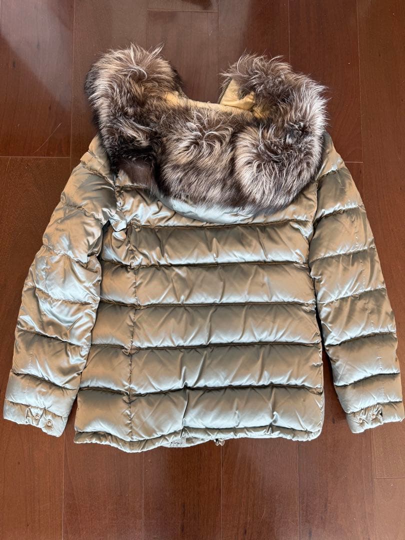 PRADA ダウンジャケット　ブルーフォックス　天然ファー