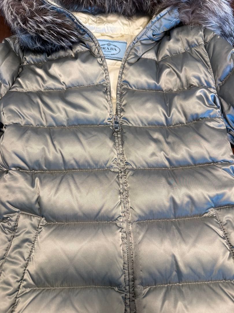 PRADA ダウンジャケット　ブルーフォックス　天然ファー