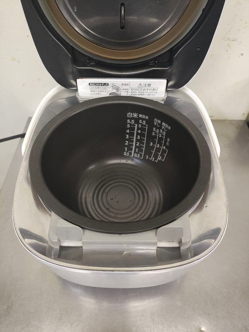 TOSHIBA RC-10VSP 真空压力HI 炊飯器 最大5.5合