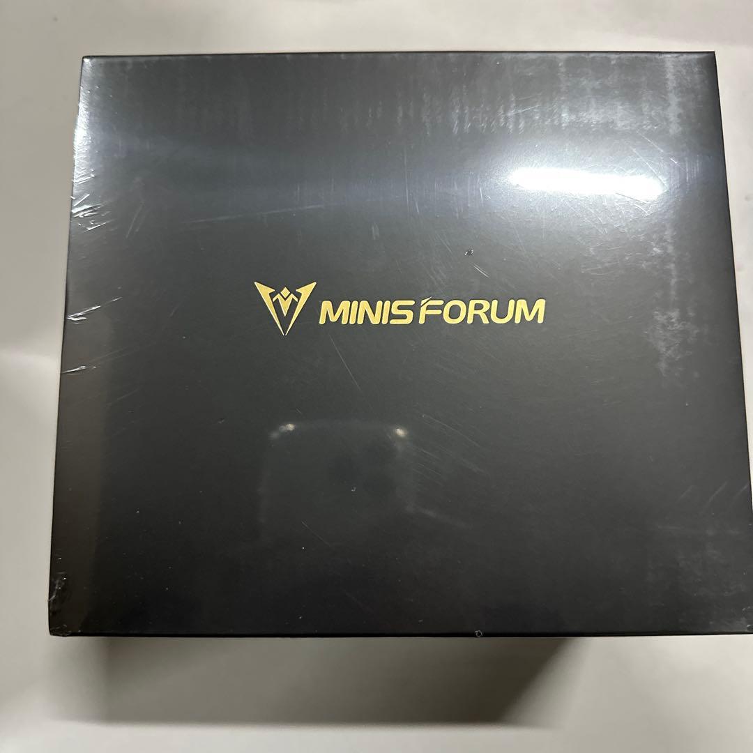 新品未開封　UM890 Proミニpc AMD Ryzen 9(64+1TB)