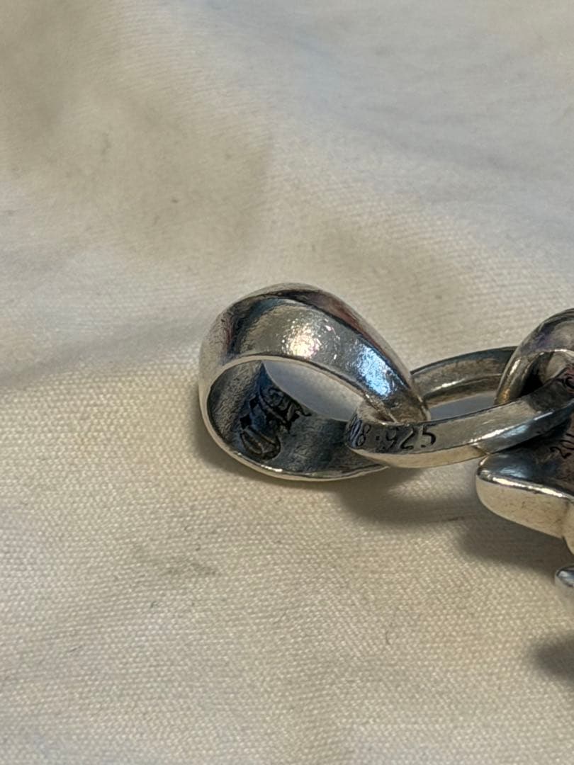 ChromeHearts スモールダブルCHクロス with ベイル