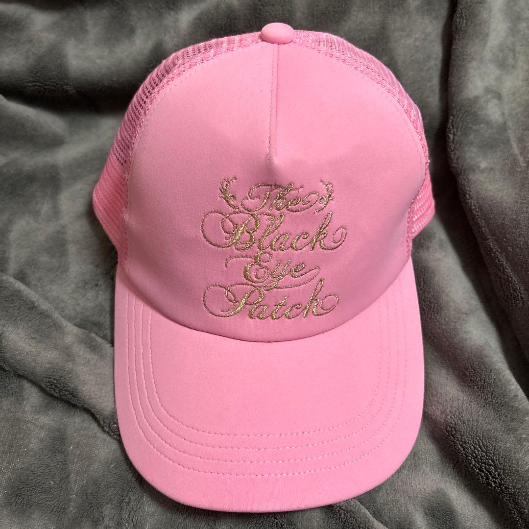 black eye patch ブラックアイパッチ　 ピンクメッシュキャップ