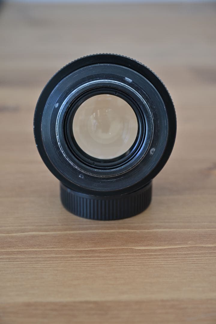 Jupiter-9 85mm f/2 単焦点レンズ