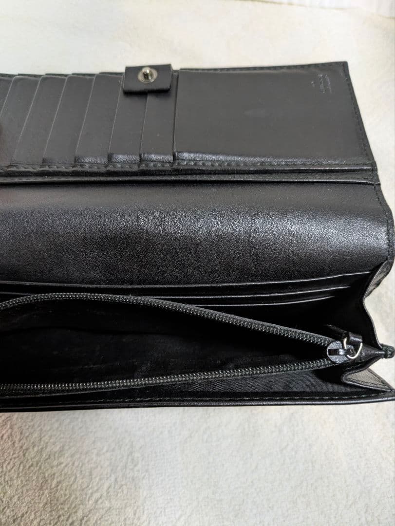 GUCCI グッチ 長財布