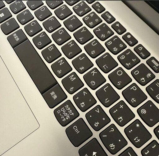 Lenovo IdeaPad Slim 170 Win11 使用248時間極美品