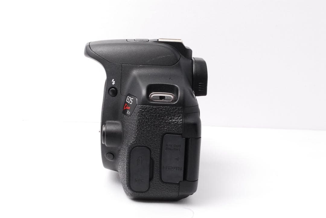 元箱あり❤️Canon kiss X7i❤️自撮りも楽々✨一眼レフカメラ