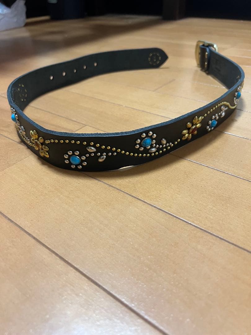 レザー スタッズベルト