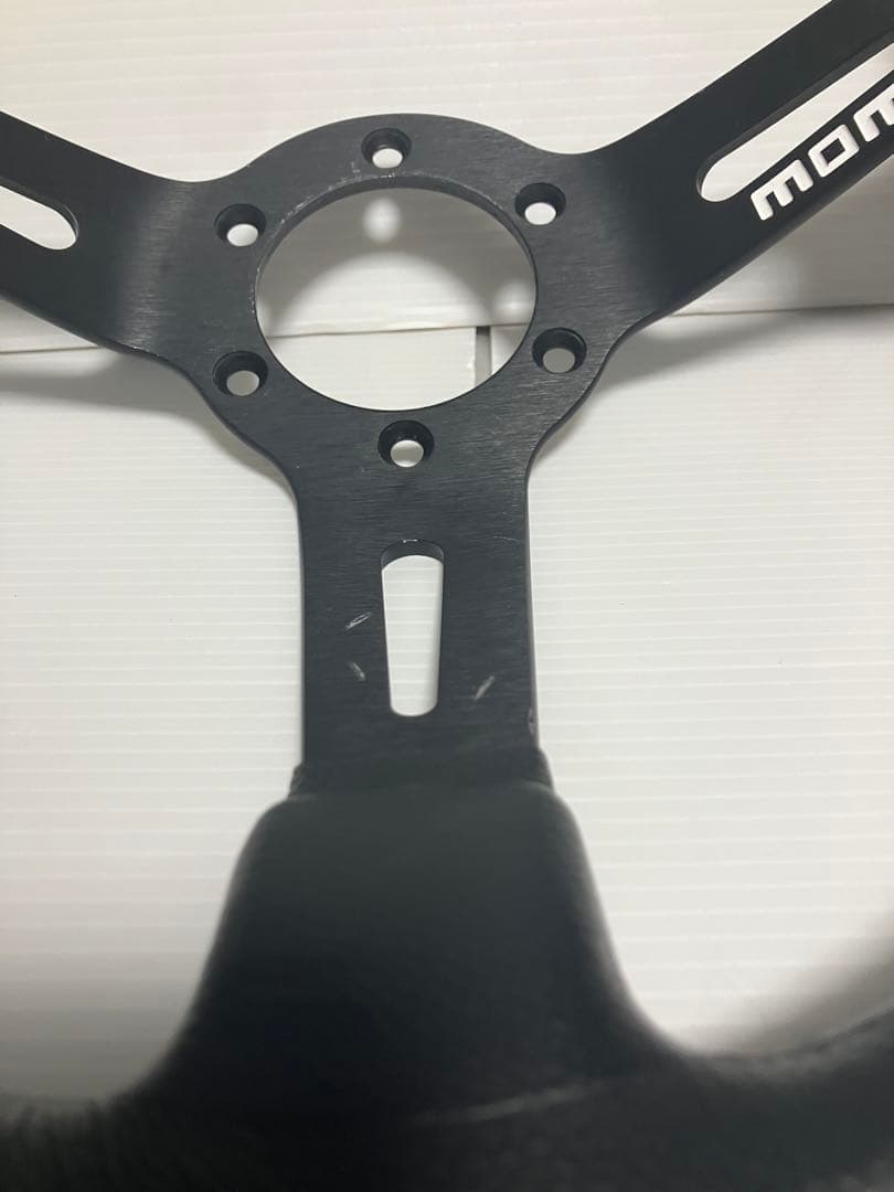 momo fullspeed 328D ステアリング