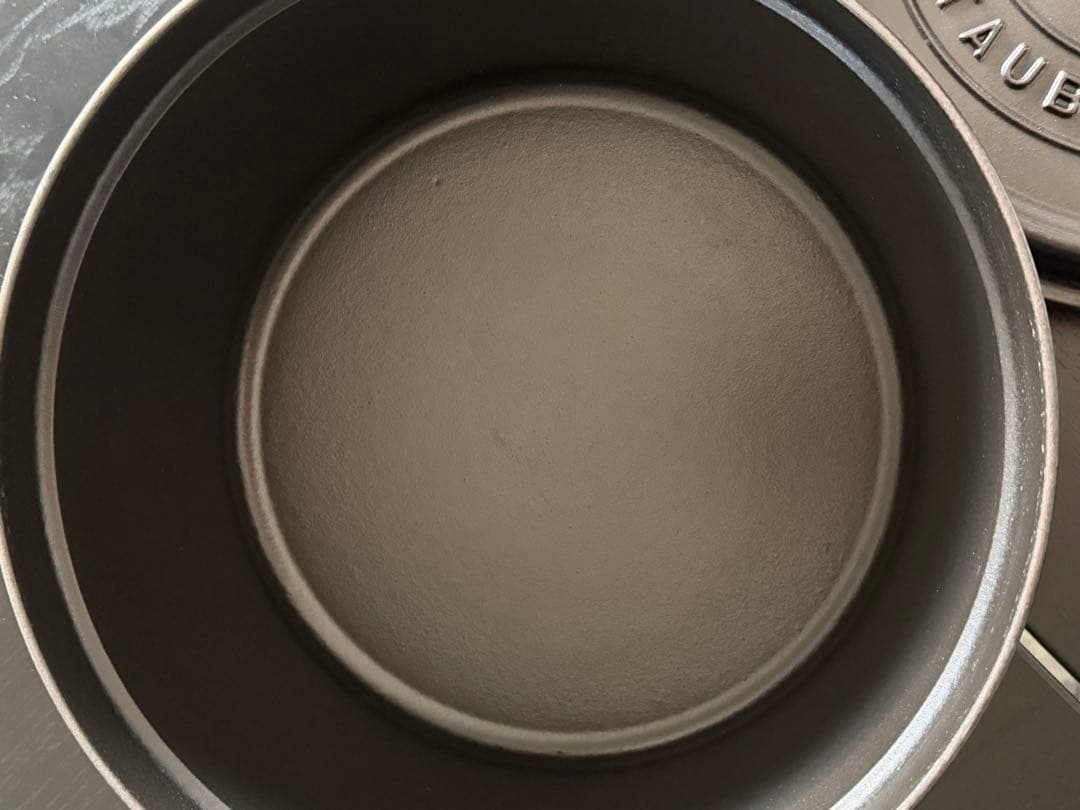 STAUB ストウブ 28cm 美品　洗浄済　定価50600円相当