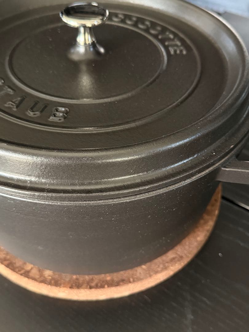 STAUB ストウブ 28cm 美品　洗浄済　定価50600円相当