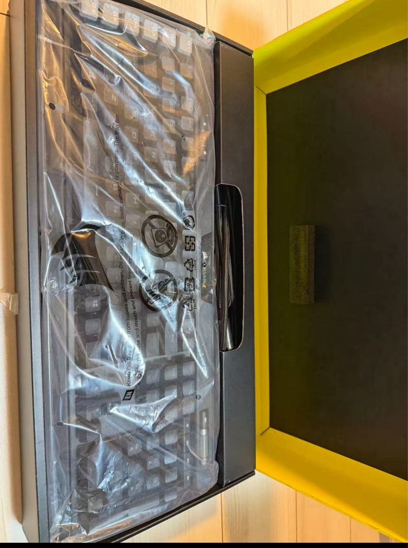 K95 RGB PLATINUM XT メカニカルゲーミングキーボード —