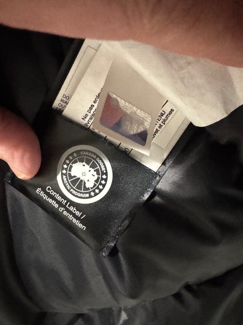 【美品 1番人気Ｍサイズ】カナダグース ブラックレーベル