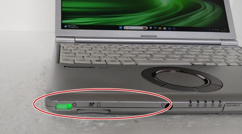 LTE・DVD付 Panasonic CF-SV8